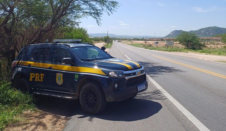 SUSPEITO DE ESTELIONATO É DETIDO PELA PRF EM SALGUEIRO