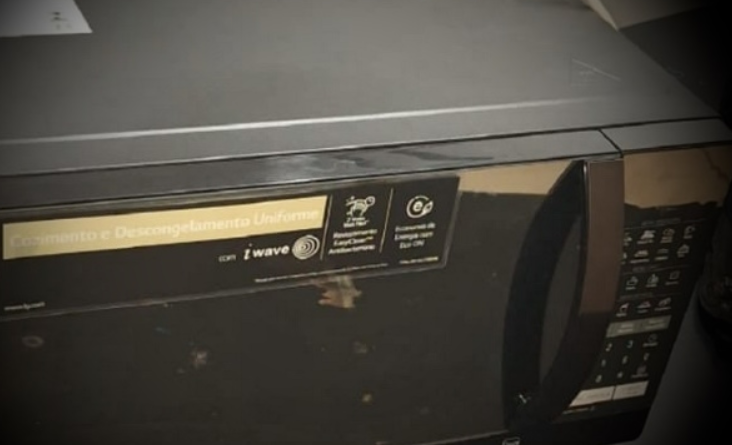 HOMEM É PRESO APÓS INVADIR CLÍNICA E TENTAR FURTAR ELETRODOMÉSTICOS EM GARANHUNS