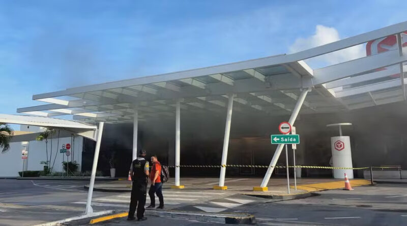 Novo vídeo mostra estragos causados por incêndio no Shopping Recife