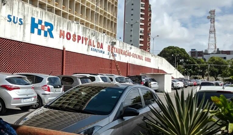 Bebê de 40 dias m0rr3 com sinais de espancamento; polícia diz que mãe adolescente causou lesões