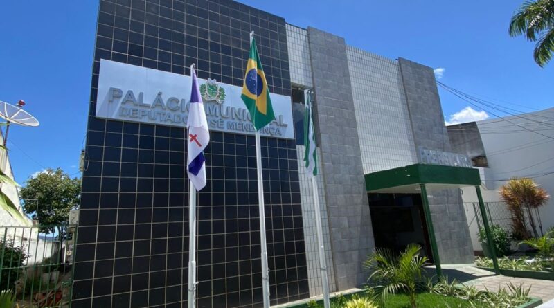 Prefeitura de Belo Jardim antecipa pagamento de todas as folhas salariais no mês de abril