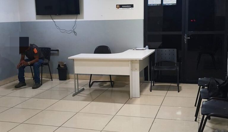 Guarda Municipal de Caruaru detém homem por descumprimento de medida protetiva