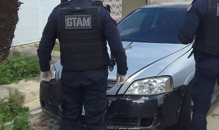 AGENTES DO GTAM RECUPERAM VEÍCULO COM QUEIXA DE FURTO EM GARANHUNS