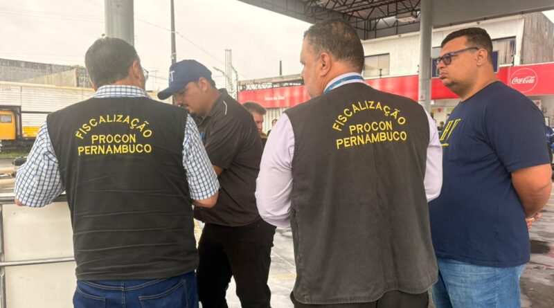 Procon de Pernambuco participa de operação e reforça fiscalização em postos de combustíveis