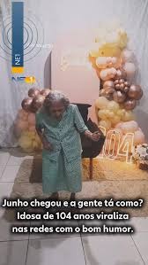 Idosa de 104 anos viraliza nas redes com vídeos dançando