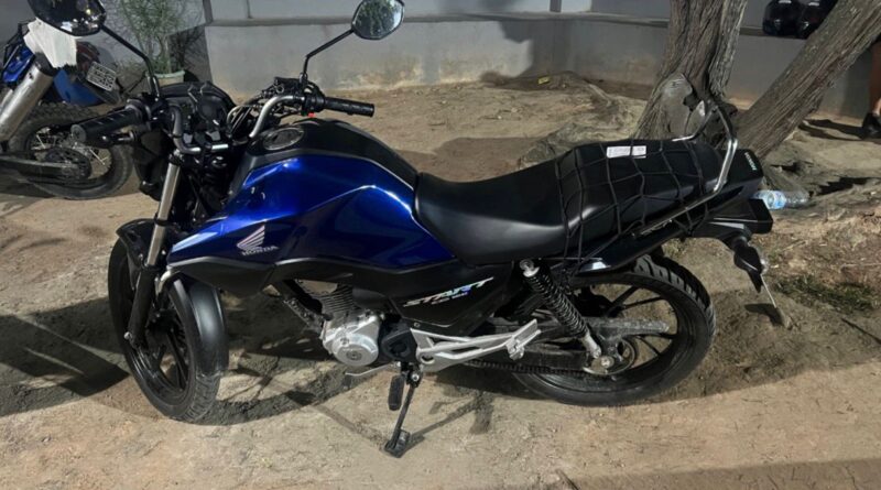 Guarda Municipal recupera duas motocicletas com restrição de roubo em Caruaru