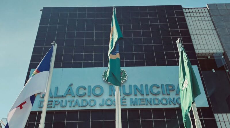 Prefeitura de Belo Jardim realiza pagamento dos servidores efetivos e injeta quase R$ 6 milhões na economia local