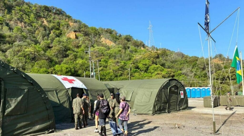 Com apoio da Marinha, Brasil envia medicamentos e monta hospital de campanha na Venezuela