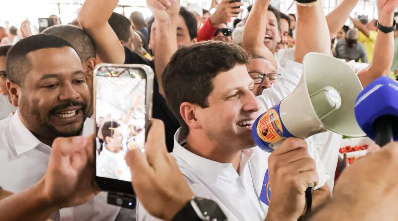 João Campos: “Vou me colocar à disposição para ajudar Olinda”