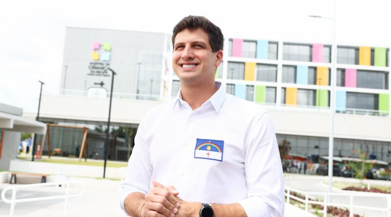 João Campos anuncia construção do maior Hospital Público do Nordeste e outras três unidades hospitalares