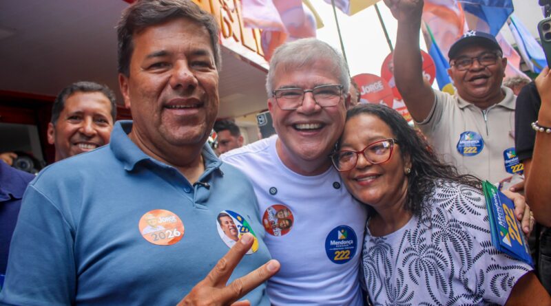 Em caminhada em Camaragibe, Mendonça Filho defende o fim de benefícios como saidinha e progressão de regime para quem comete crimes como feminicídio