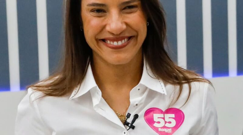 Raquel domina debate ressaltando obras entregues na sua gestão e propostas para Pernambuco seguir realizando os maiores investimentos Raquel domina debate ressaltando obras entregues na sua gestão e propostas para Pernambuco seguir realizando os maiores investimentos