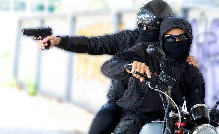 HOMEM DE 54 ANOS É EXECUTADO A TIROS POR DUPLA EM MOTO EM IGARASSU/PE
