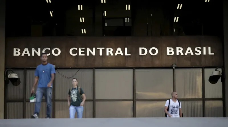BC reduz projeção de crescimento da economia para 1,8%