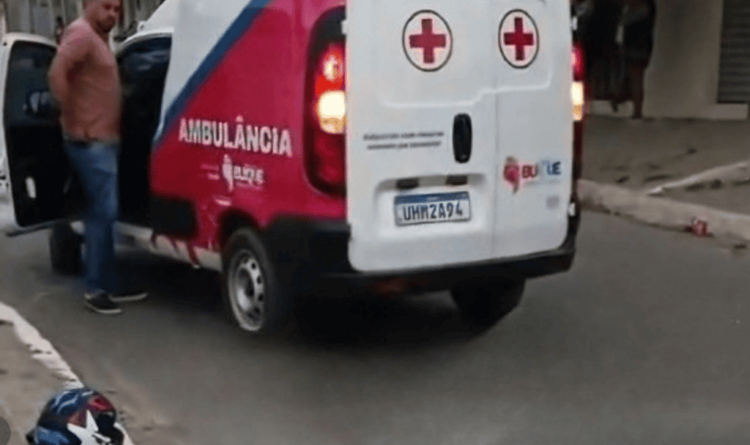 MOTOCICLISTA DE 26 ANOS MORRE APÓS SOFRER ACIDENTE NO CENTRO DE BUÍQUE